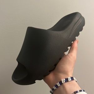 Yeezy slide Onyx